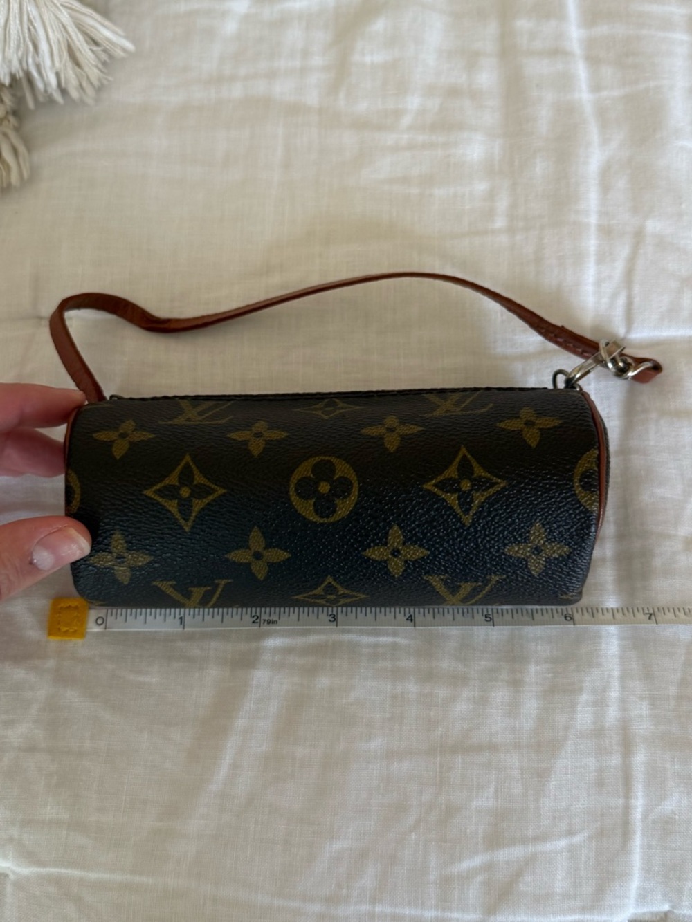 Louis Vuitton Mini Papillon - Picture 3 of 9